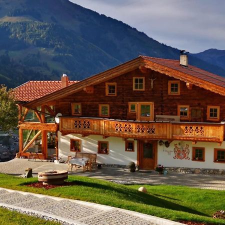 Langrieshof Apartment Раурис Екстериор снимка