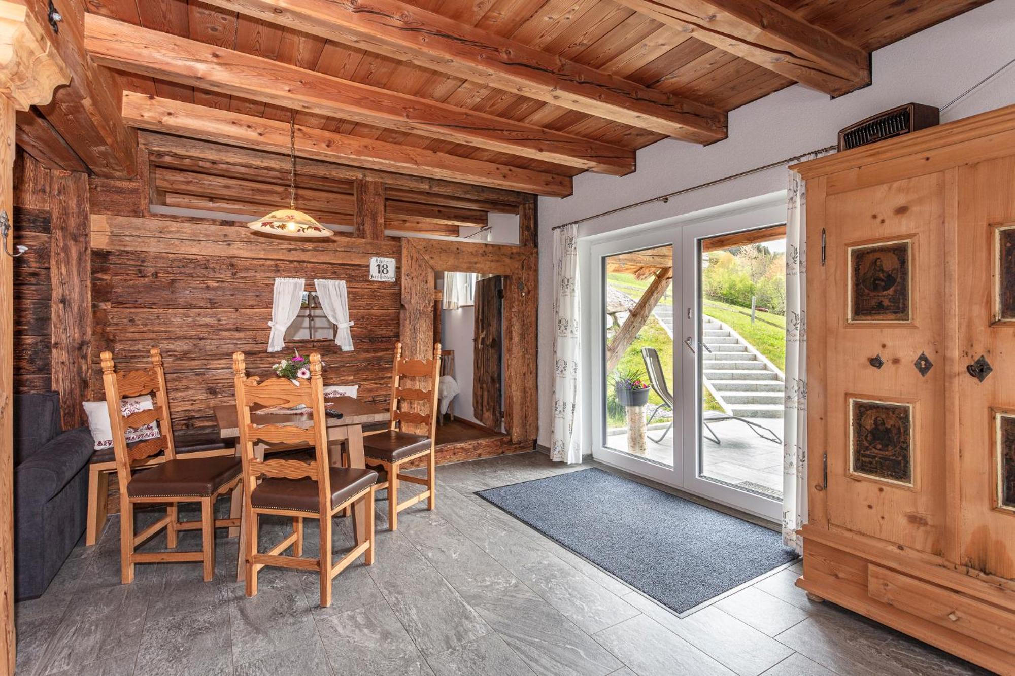 Langrieshof Apartment Раурис Екстериор снимка